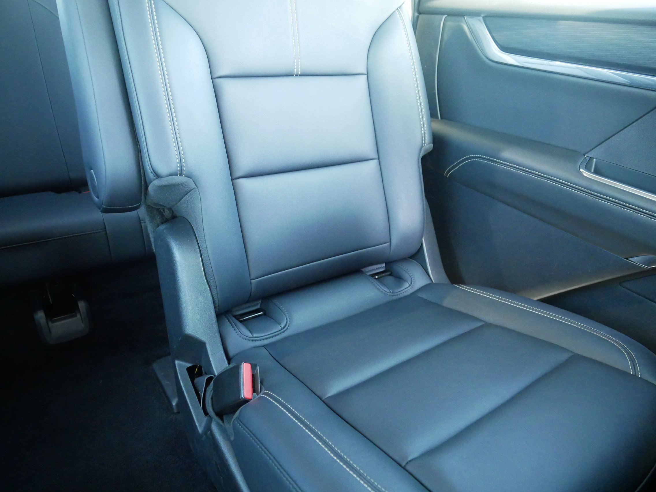Used 2024 GMC Acadia Elevation AWD/4WD image 14