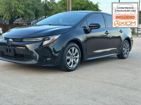 Used 2021 Toyota Corolla LE image 1