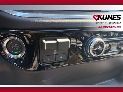 New 2026 GMC Sierra 1500 SLT w/ SLT Premium Plus Package image 37