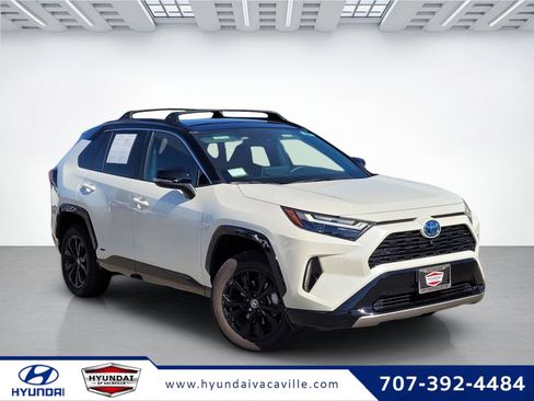 Used 2022 Toyota RAV4 XSE AWD/4WD image 1