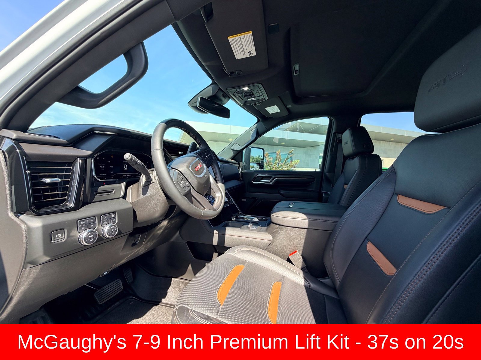 Used 2024 GMC Sierra 2500 AT4 w/ AT4 Preferred Package AWD/4WD image 3