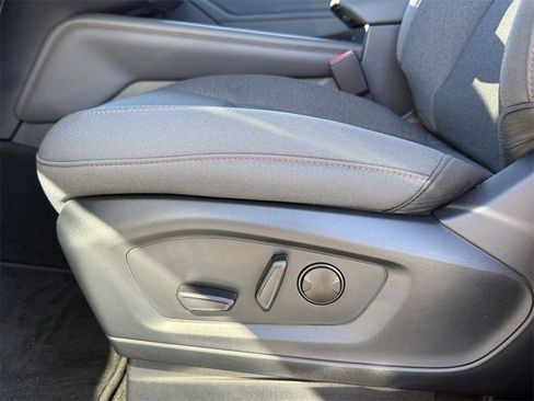 Certified 2025 Ford Explorer Active image 13