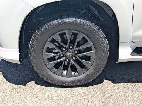 Used 2021 Lexus GX 460 Premium w/ Premium Package AWD/4WD image 26