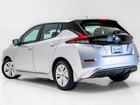 Used 2025 Nissan Leaf S FWD image 34