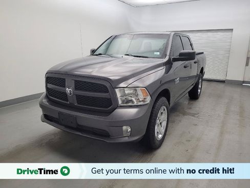 Used 2017 RAM 1500 Express w/ Express Value Package AWD/4WD image 1