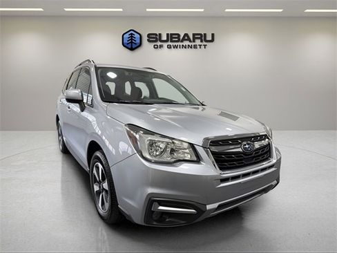 Used 2017 Subaru Forester 2.5i Premium image 7