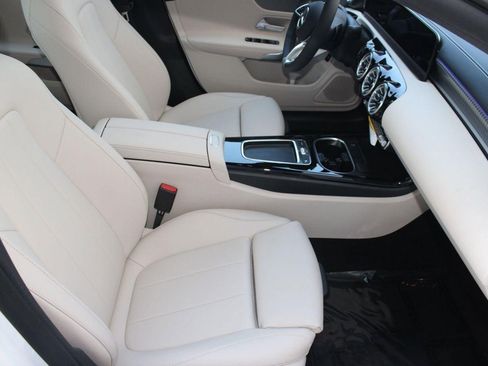 Used 2026 Mercedes-Benz CLA 250 image 32