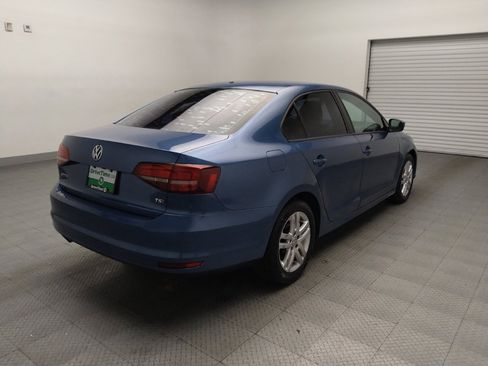 Used 2018 Volkswagen Jetta S image 9