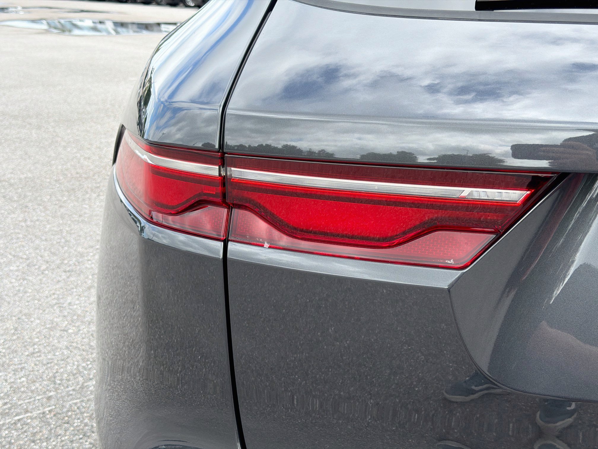 New 2026 Jaguar F-PACE R-Dynamic S AWD/4WD image 10