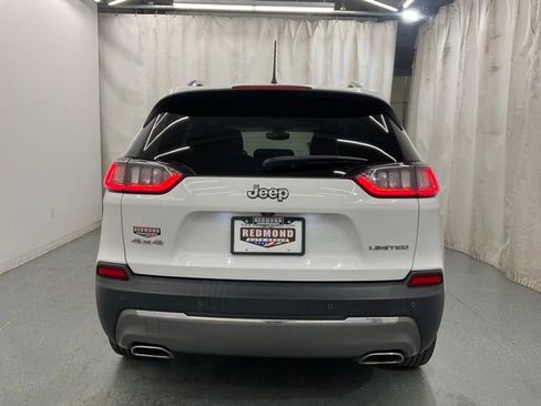 Used 2019 Jeep Cherokee Limited AWD/4WD image 6