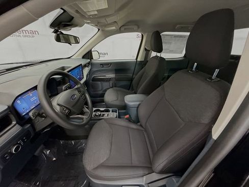 Used 2025 Ford Maverick XL image 19