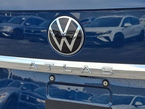 Certified 2022 Volkswagen Atlas SE image 34