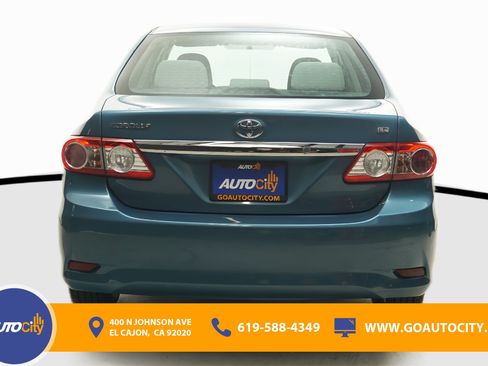 Used 2013 Toyota Corolla LE FWD image 12