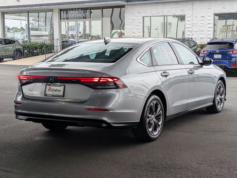 Used 2024 Honda Accord EX image 4