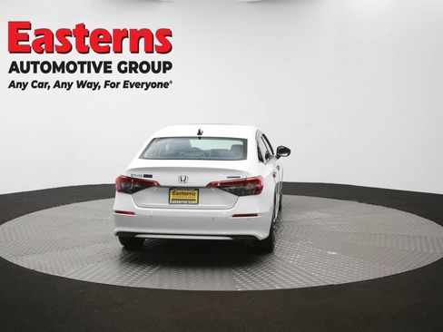 Used 2022 Honda Civic Touring image 37
