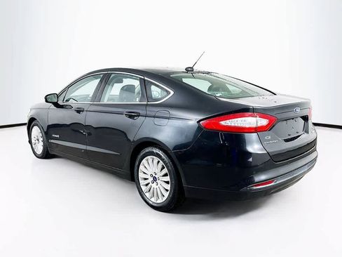 Used 2014 Ford Fusion SE w/ Equipment Group 502A FWD image 4