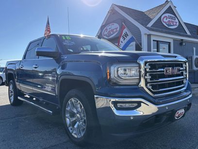 Used 2018 GMC Sierra 1500 SLT w/ SLT Premium Package