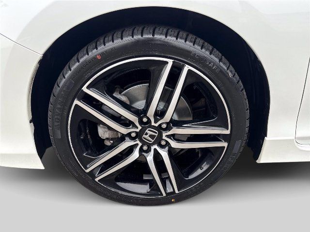 Used 2017 Honda Accord Touring image 27