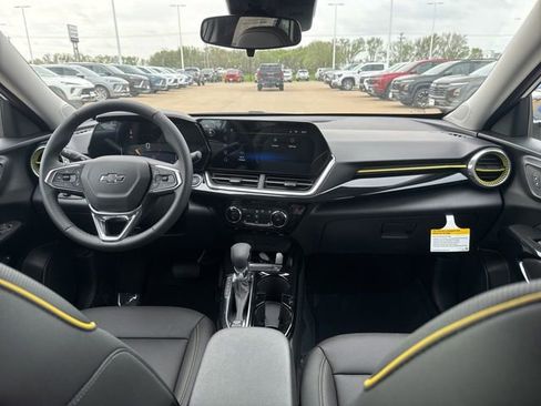 New 2026 Chevrolet Trax ACTIV w/ Driver Confidence Package FWD image 44