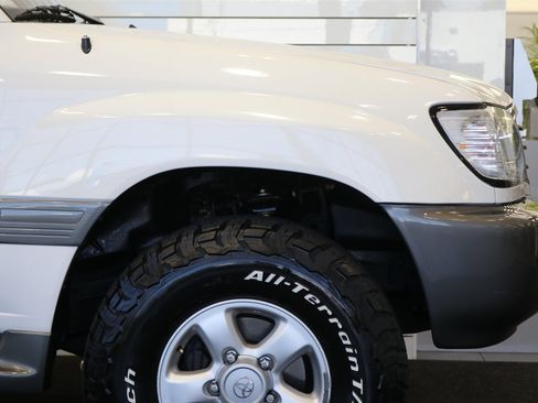 Used 1999 Toyota Land Cruiser AWD/4WD image 59