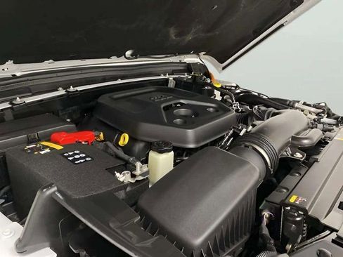 Used 2025 Jeep Wrangler Unlimited Sahara w/ Safety Group image 88