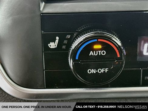 Certified 2025 Nissan Rogue SV AWD/4WD image 19