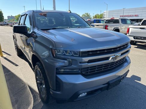 Used 2021 Chevrolet Silverado 1500 RST AWD/4WD image 3