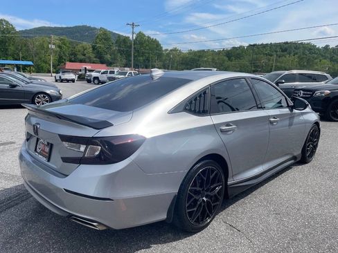 Used 2019 Honda Accord Sport image 10