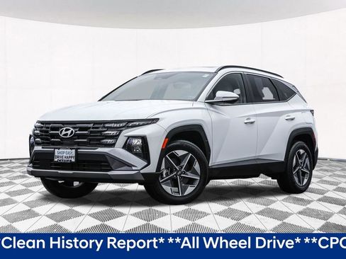 Used 2025 Hyundai Tucson SEL image 2