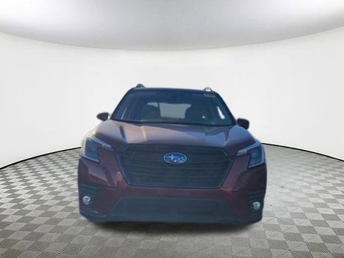 Certified 2024 Subaru Forester Limited image 2