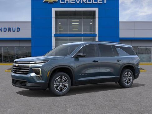 New 2026 Chevrolet Traverse LT w/ Driver Confidence Package AWD/4WD image 26