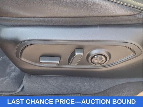 Used 2023 Jeep Grand Cherokee Altitude AWD/4WD image 21