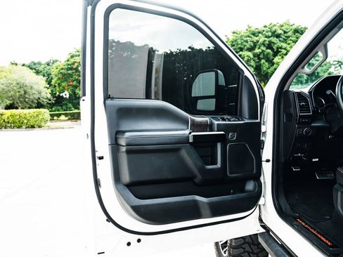 Used 2020 Ford F250 Lariat w/ Lariat Ultimate Package image 43