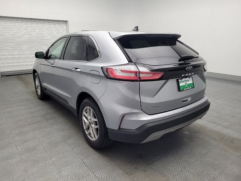 Used 2024 Ford Edge SEL image 5