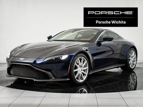 Used 2020 Aston Martin V8 Vantage Coupe image 1