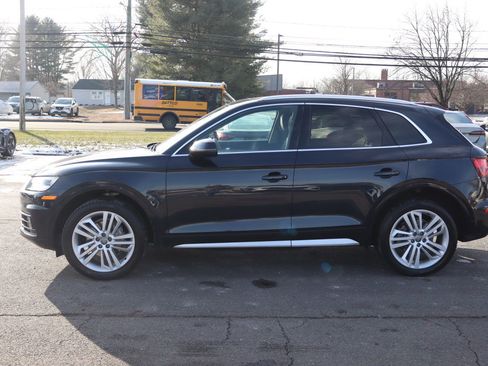 Used 2019 Audi Q5 2.0T Premium Plus w/ Premium Plus Package image 8