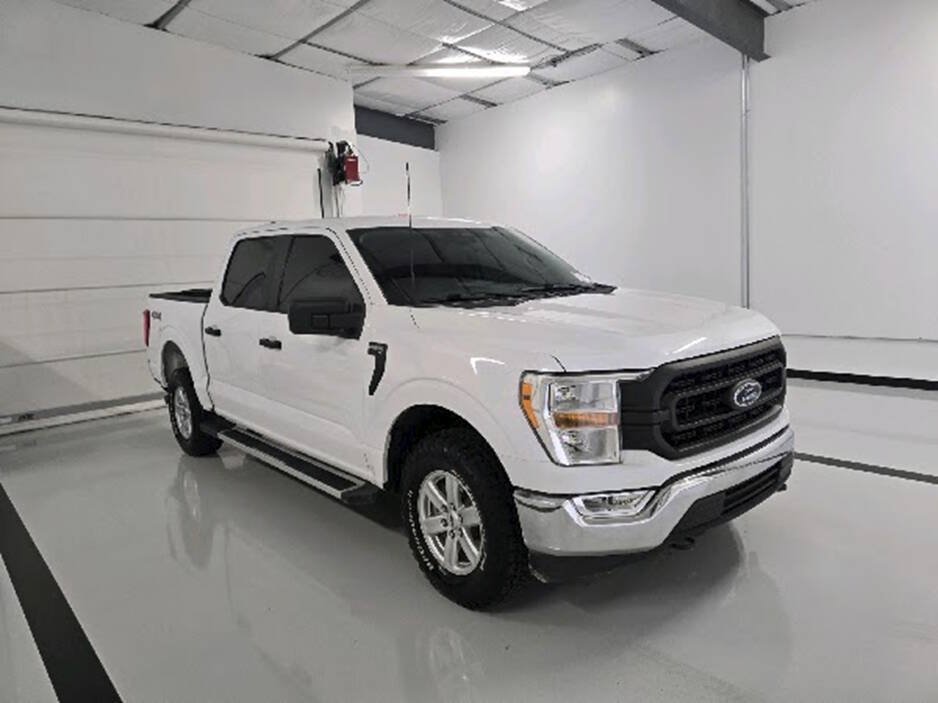 Used 2022 Ford F150 XL w/ Trailer Tow Package AWD/4WD image 3