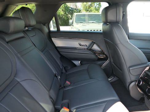 Used 2024 Land Rover Range Rover Sport Dynamic SE image 21