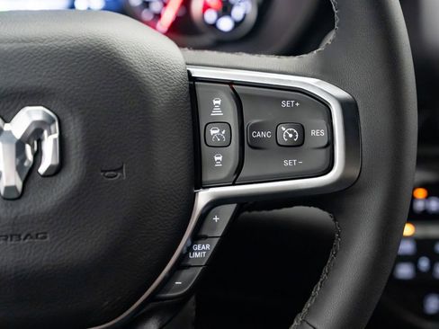 New 2026 RAM 1500 4x4 Crew Cab image 16
