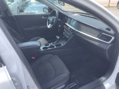 Used 2020 Kia Optima LX FWD image 23