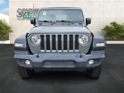 Used 2018 Jeep Wrangler Unlimited Sport S image 8