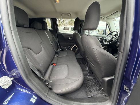 Used 2016 Jeep Renegade Latitude image 25