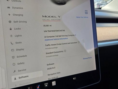 Used 2022 Tesla Model Y Performance AWD/4WD image 28