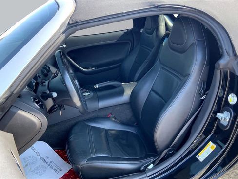 Used 2007 Pontiac Solstice Convertible w/ Premium Package RWD image 7