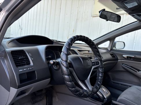 Used 2011 Honda Civic LX image 10