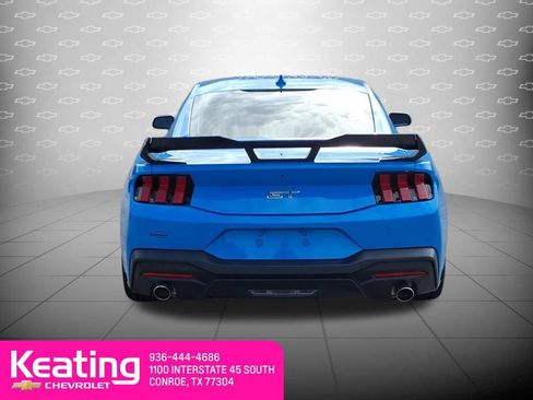 Used 2025 Ford Mustang GT Premium RWD image 7