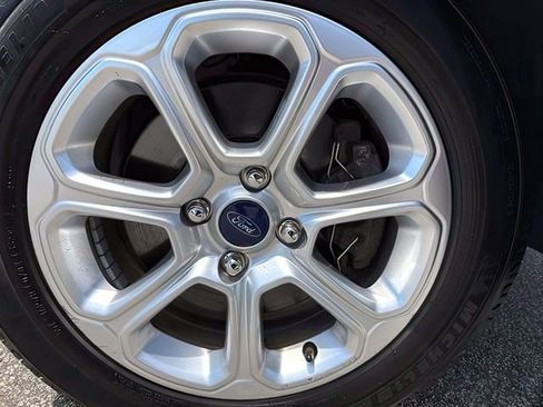 Used 2018 Ford EcoSport SE FWD image 15