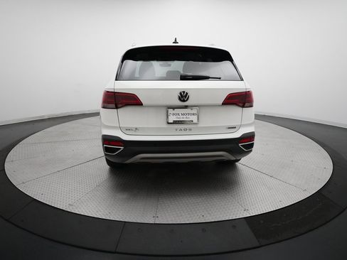 Used 2023 Volkswagen Taos SEL image 25