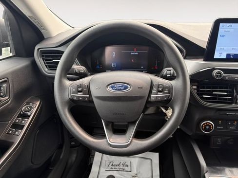 Used 2023 Ford Escape AWD image 12