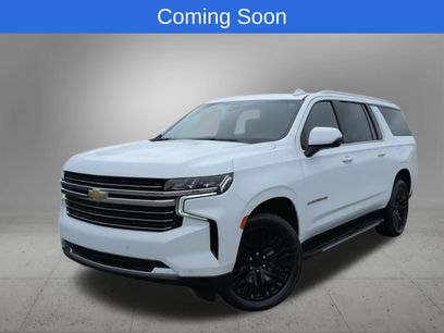 Used 2022 Chevrolet Suburban LT w/ LT Signature Plus Package